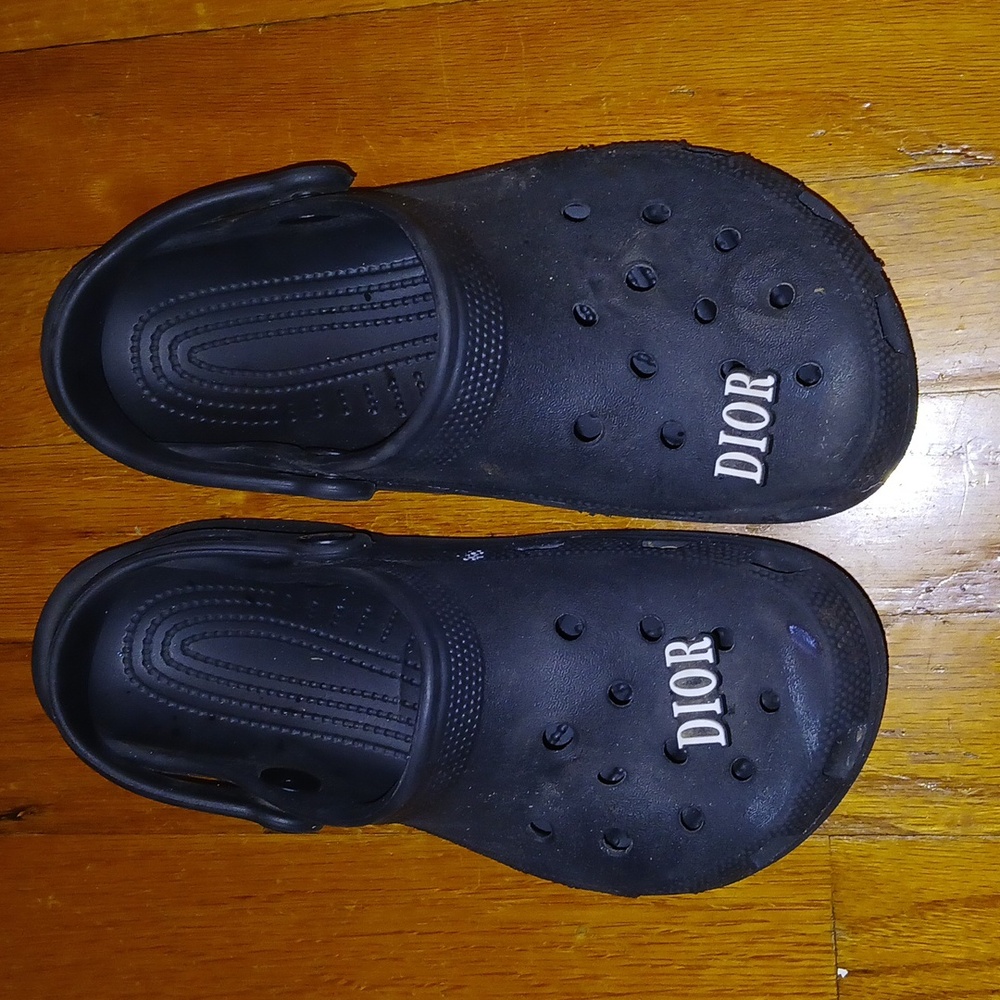 Kids Black Slip-On Crocs Size J3 with Dior Charms
